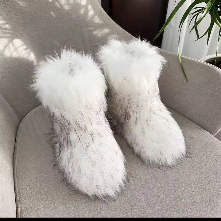 Faux fur Boots