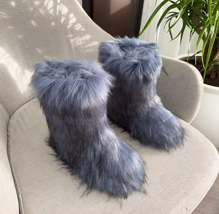 Faux fur Boots